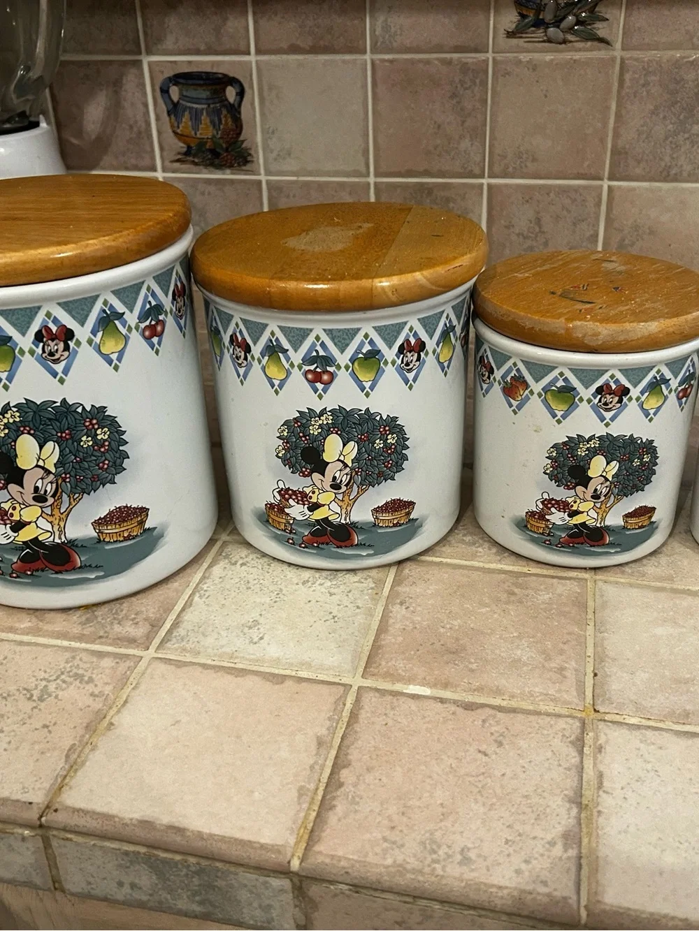 Vintage Minnie Mouse canister set